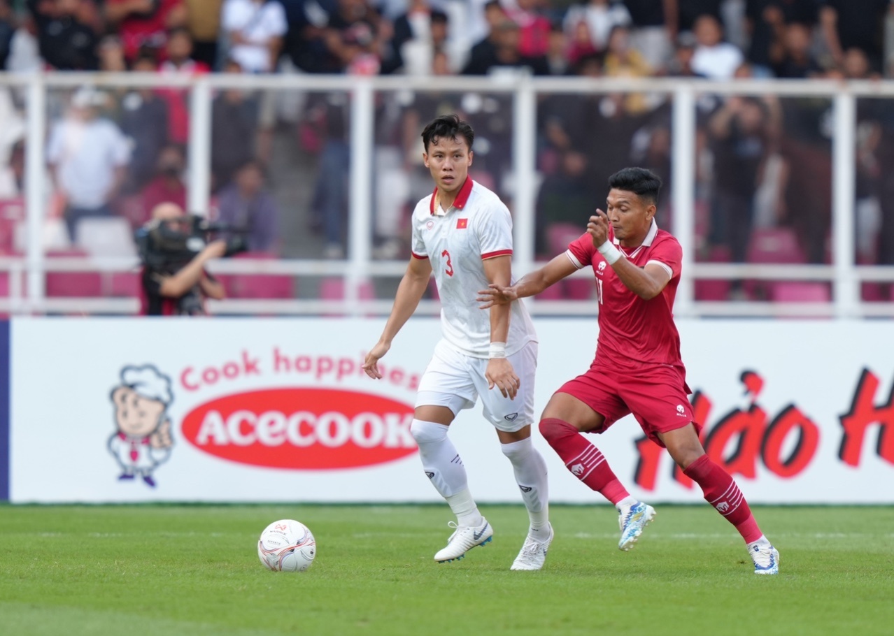ĐT Việt Nam gặp bất lợi gì so với ĐT Indonesia trước trận bán kết lượt về? - Ảnh 1.