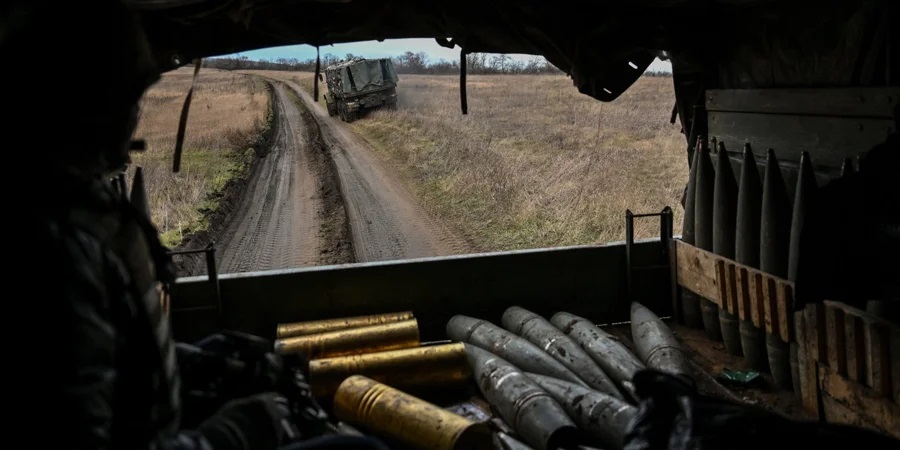 Cuộc chiến Ukraine bước vào giai đoạn áp chót, Kiev bắt đầu tấn công quân Nga ở tả ngạn sông Dnipro - Ảnh 2.