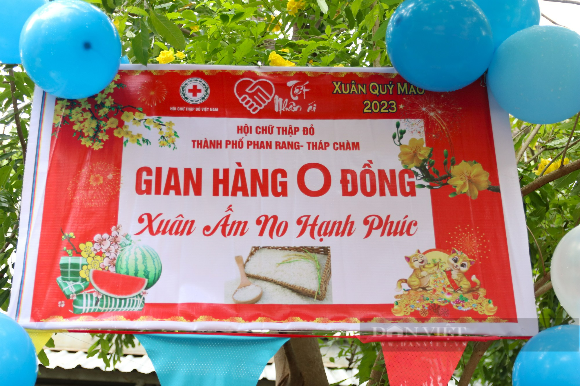 Ấm áp “Phiên chợ nhân đạo 0 đồng” cho người nghèo tại Ninh Thuận - Ảnh 14.
