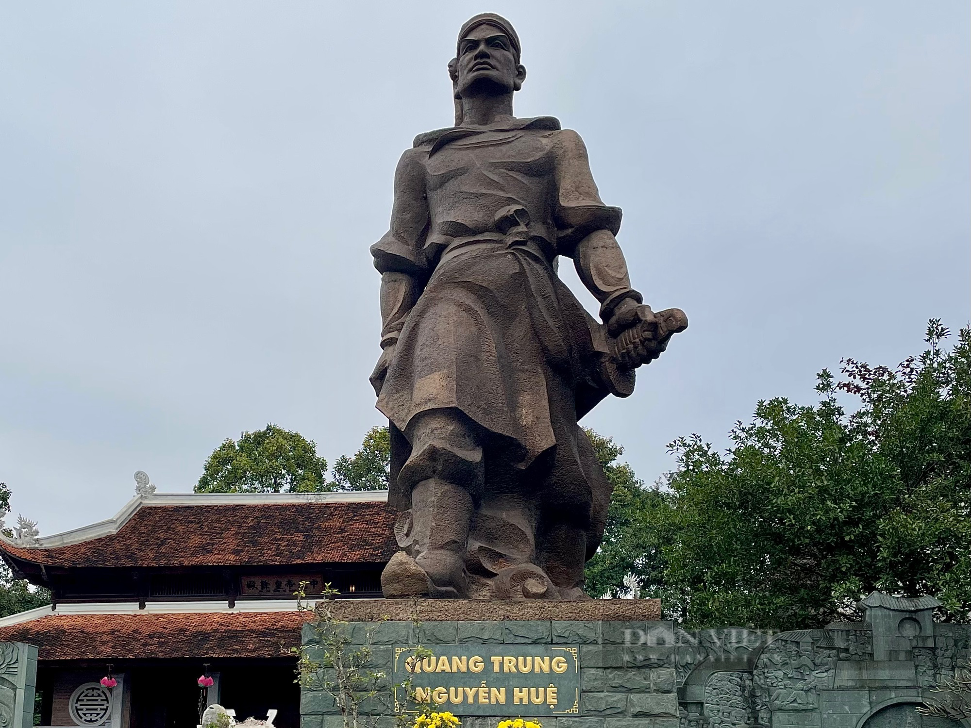 Tiết lộ bất ngờ về bức tượng vua Quang Trung trong công viên Đống Đa Hà Nội - Ảnh 5.
