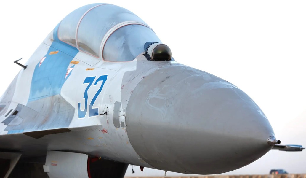 Bí ẩn cặp đôi tiêm kích cực mạnh Su-27UB trên đất Mỹ - Ảnh 5.