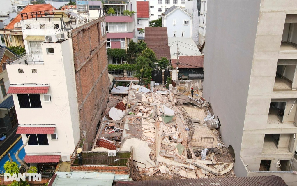 Thành ủy TPHCM gửi văn bản khẩn, siết quản lý xây dựng sau vụ sập nhà cao tầng, nhiều người mắc kẹt - Ảnh 1.