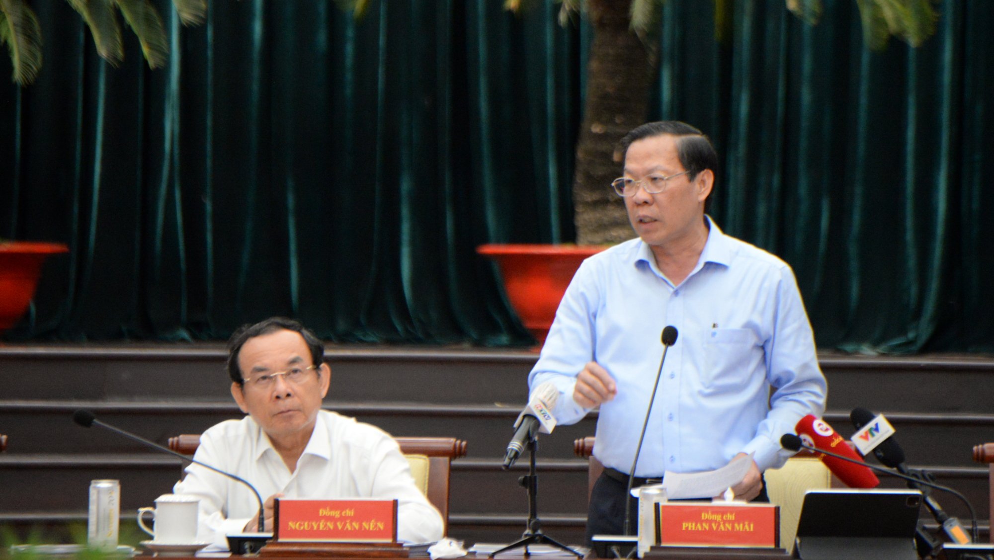 Chủ tịch TP.HCM Phan Văn Mãi: Không để tỷ lệ giải ngân đầu tư công dưới 80% - Ảnh 3.