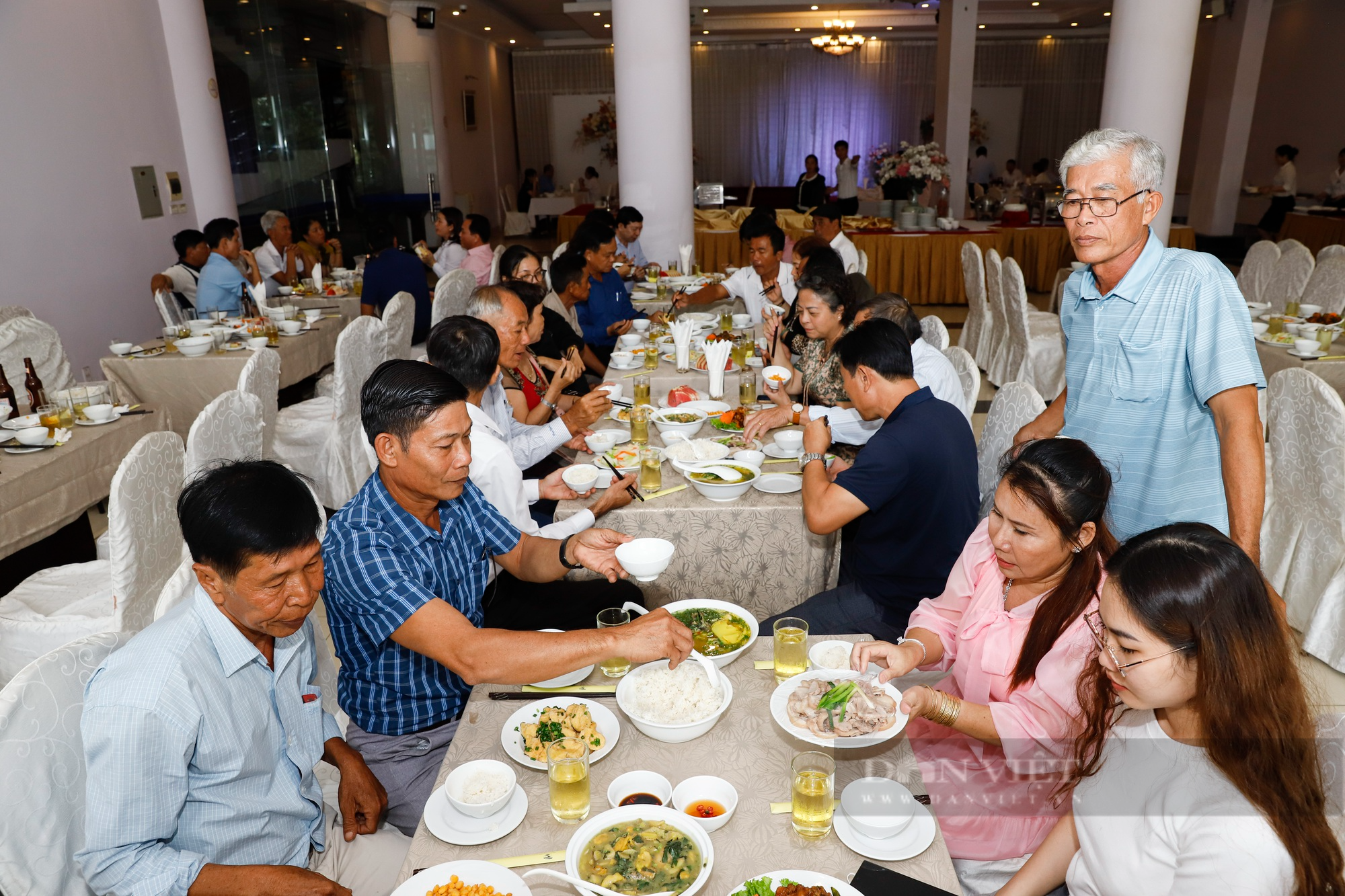 100 nông dân Việt Nam xuất sắc đã có mặt tại Hà Nội để đón chuỗi sự kiện Tự hào nông dân Việt Nam 2023 - Ảnh 8.