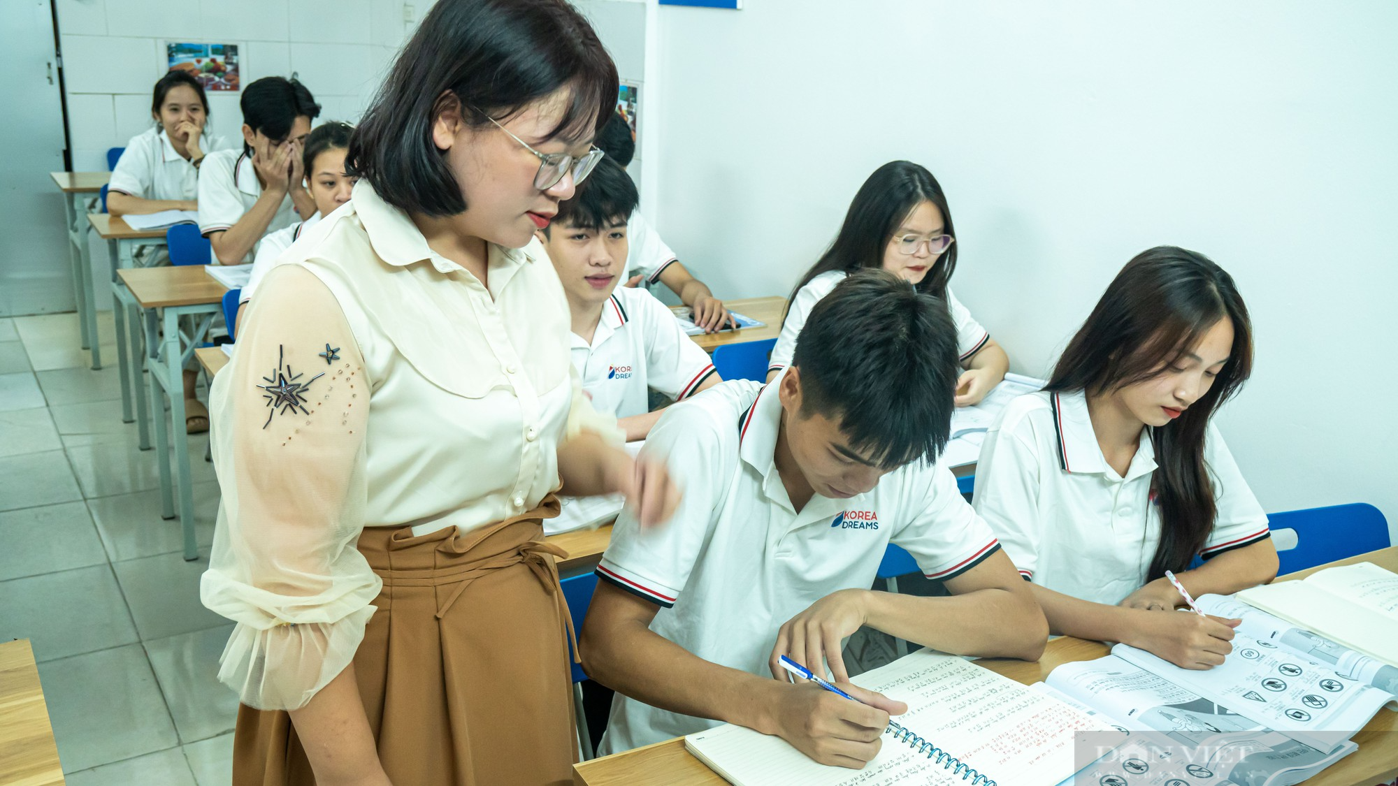 Giáo viên kiêm doanh nhân 9X: Bước khỏi vùng an toàn, tôi làm được! - Ảnh 5.