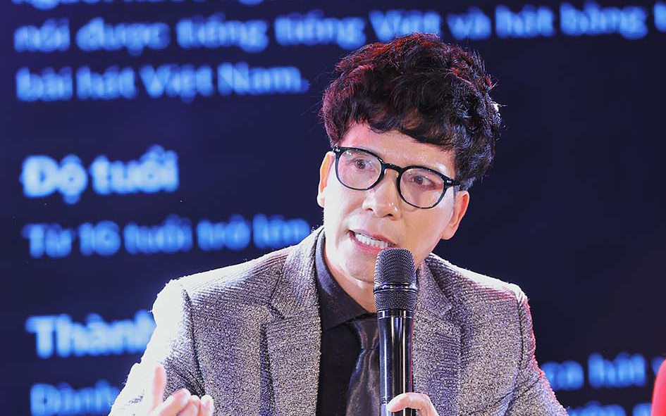 Ca sĩ Hồ Quang Tám bị thí sinh mắng “rát mặt” khi ngồi ghế giám khảo
