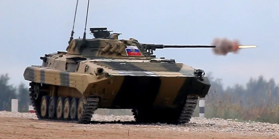 Không phải xe tăng hay đại pháo, loại vũ khí nhỏ này của Nga đang tàn phá quân đội Ukraine - Ảnh 1.