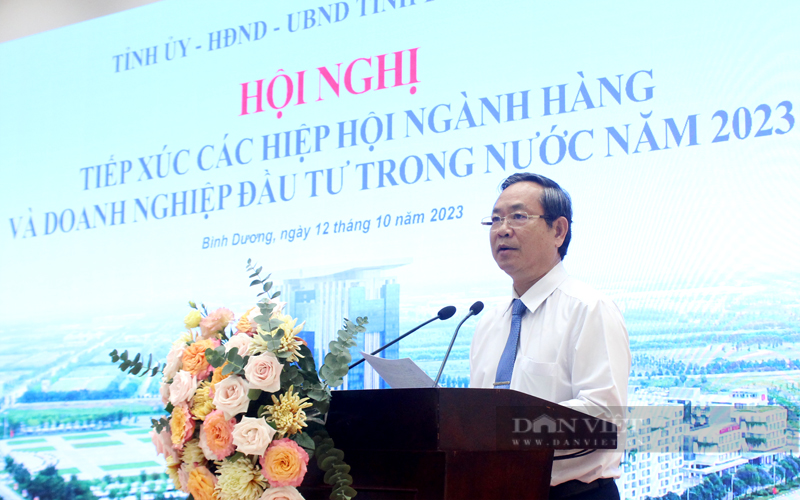 Ông Nguyễn Văn Dành – Phó Chủ tịch UBND tỉnh đề nghị các sở ngành, địa phương, kịp thời nắm bắt tình hình, tập trung tháo gỡ khó khăn, tạo điều kiện cho doanh nghiệp duy trì và phát triển. Ảnh: Nguyên Vỹ
