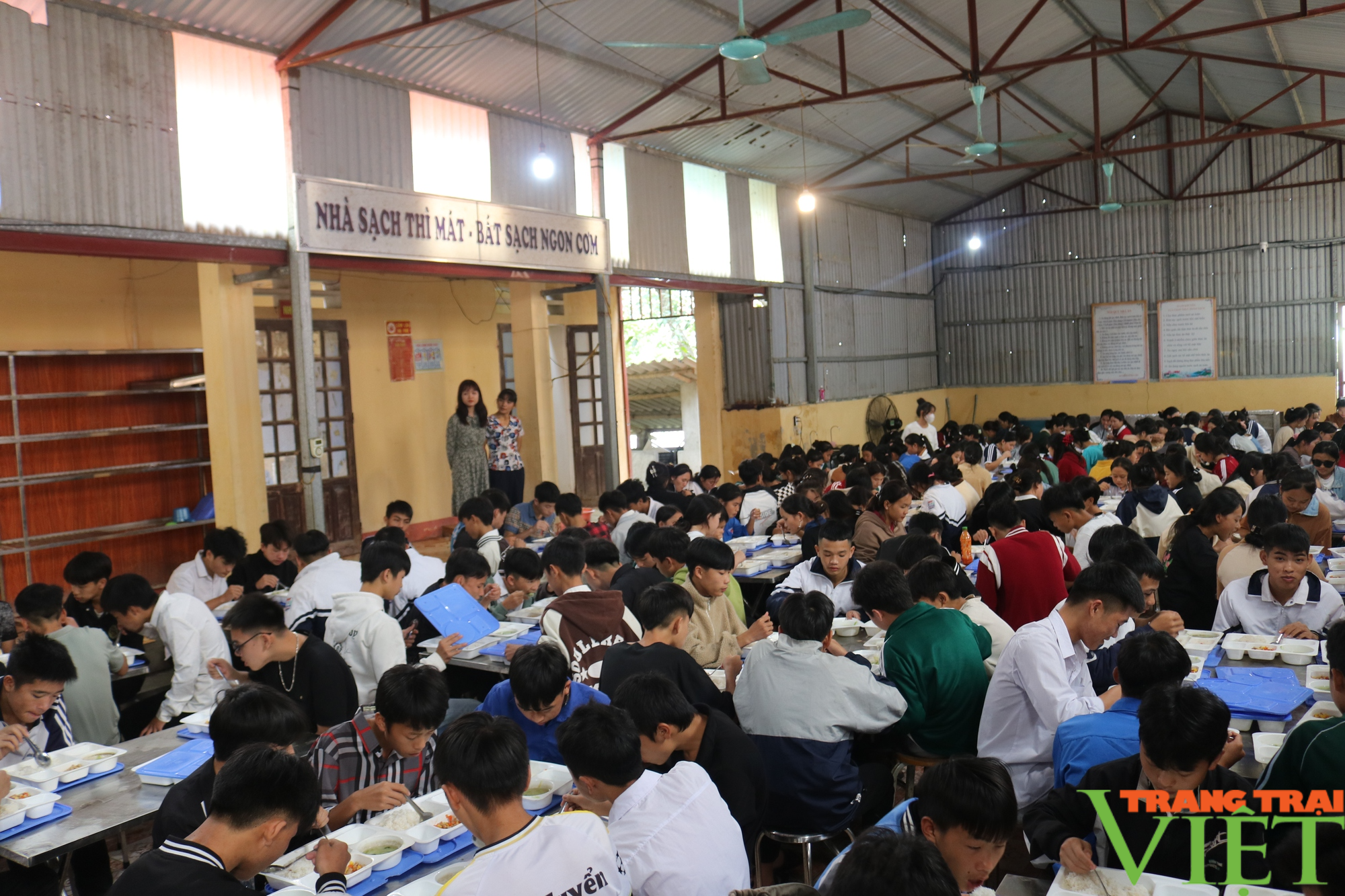 Trường THPT số 1 Mường Khương (Lào Cai) nâng cao chất lượng giáo dục - Ảnh 4.