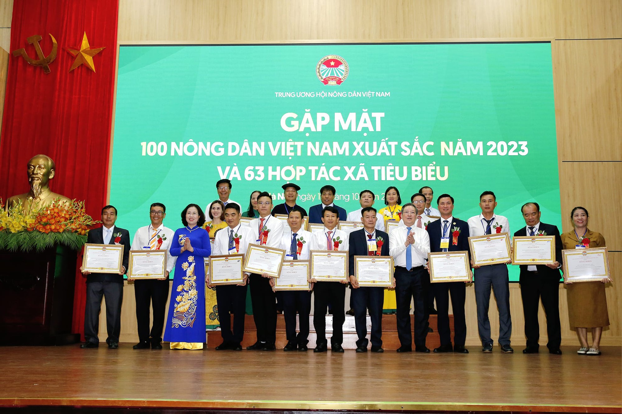 Nông dân Việt Nam xuất sắc, Hợp tác xã tiêu biểu dẫn dắt phong trào thi đua yêu nước trong nông nghiệp, nông thôn - Ảnh 4.
