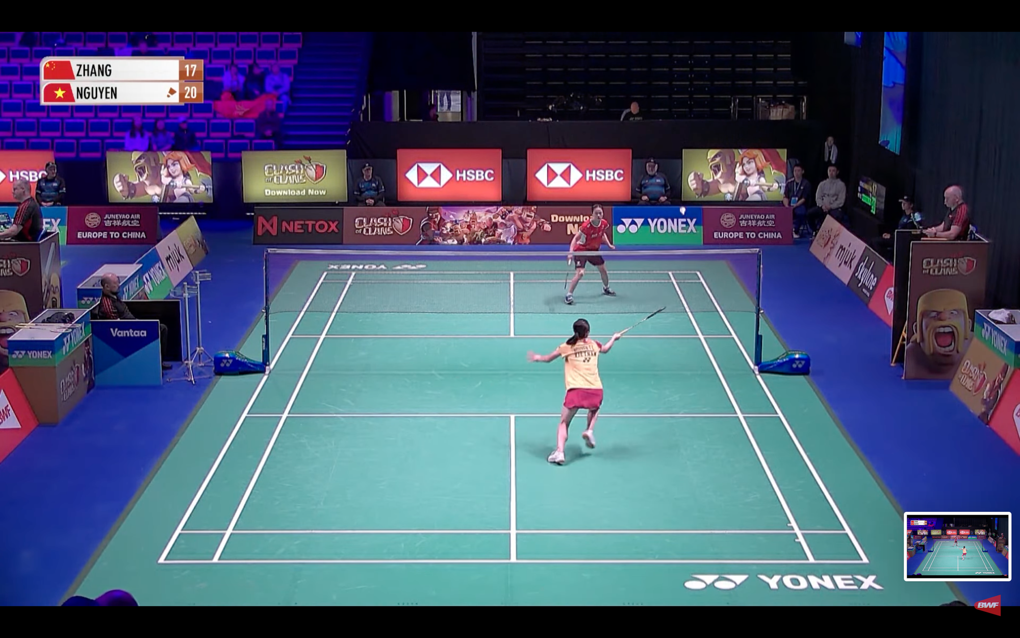 Đánh bại tay vợt Trung Quốc, Nguyễn Thùy Linh vào tứ kết giải Phần Lan mở rộng 2023 - Ảnh 1.