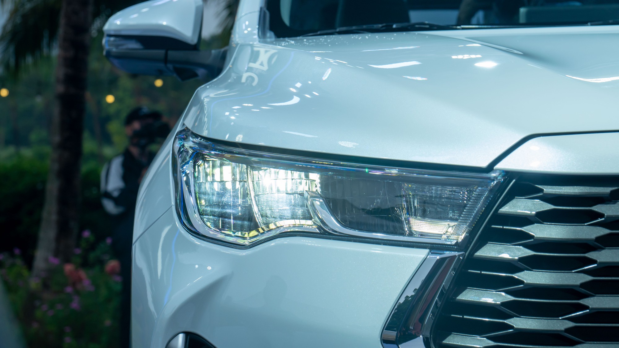 Giá xe Toyota Innova Cross lăn bánh tháng 2/2024: Giảm để kéo khách- Ảnh 7.