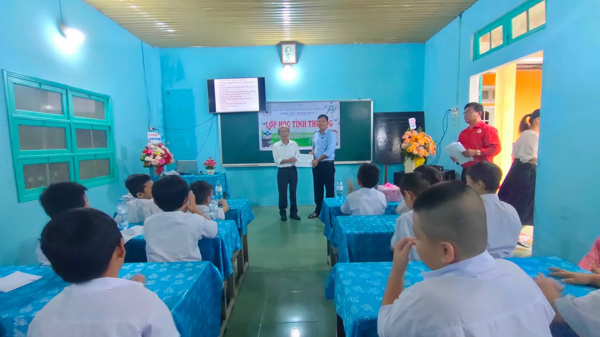 Quảng Nam: Hội Chữ thập đỏ phường Điện Phương ra mắt lớp học tình thương - Ảnh 1.