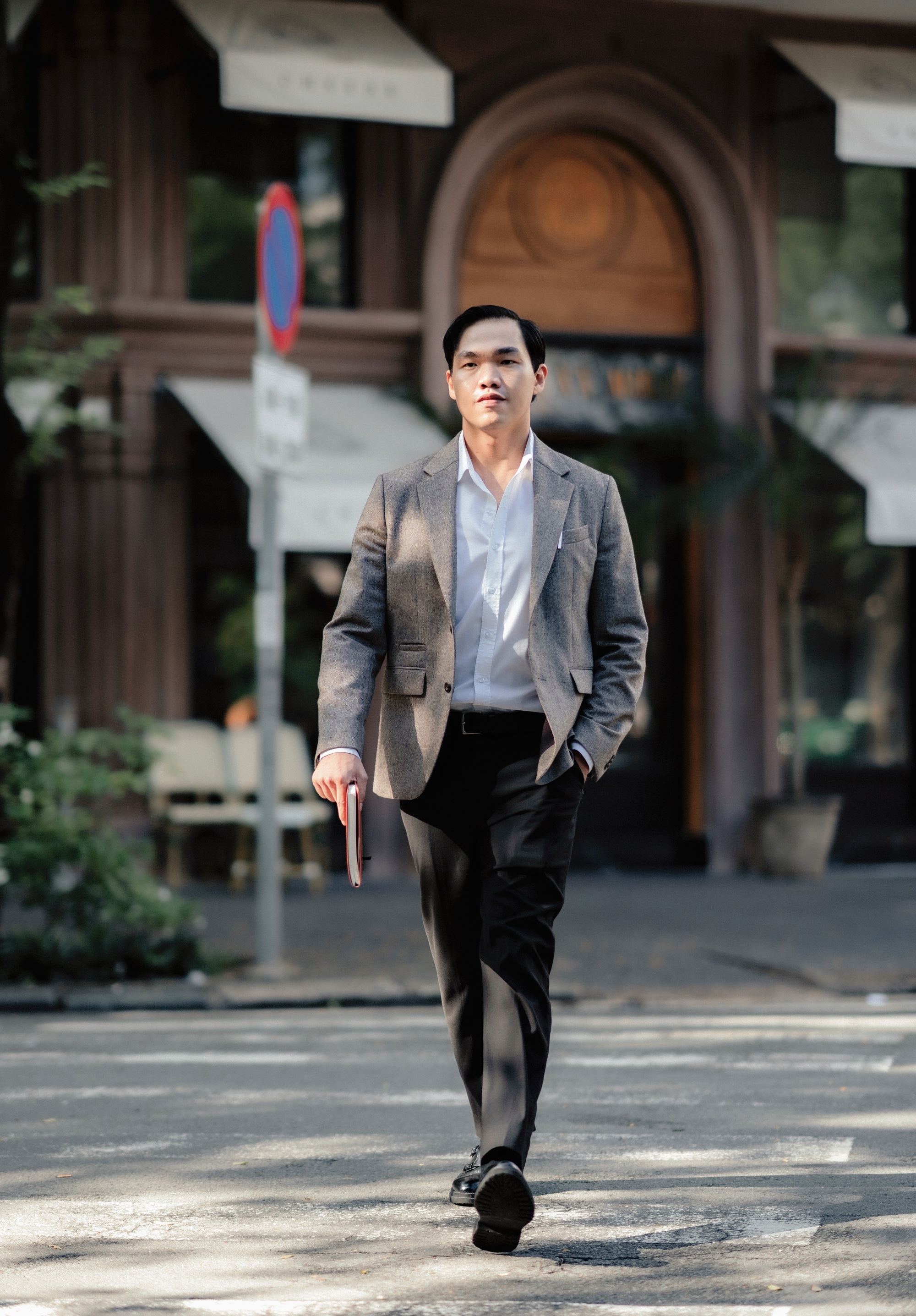 Đạo diễn Việt kiều từng thắng giải LHP ngắn tại Hollywood tiết lộ lý do về Việt Nam làm phim - Ảnh 2.