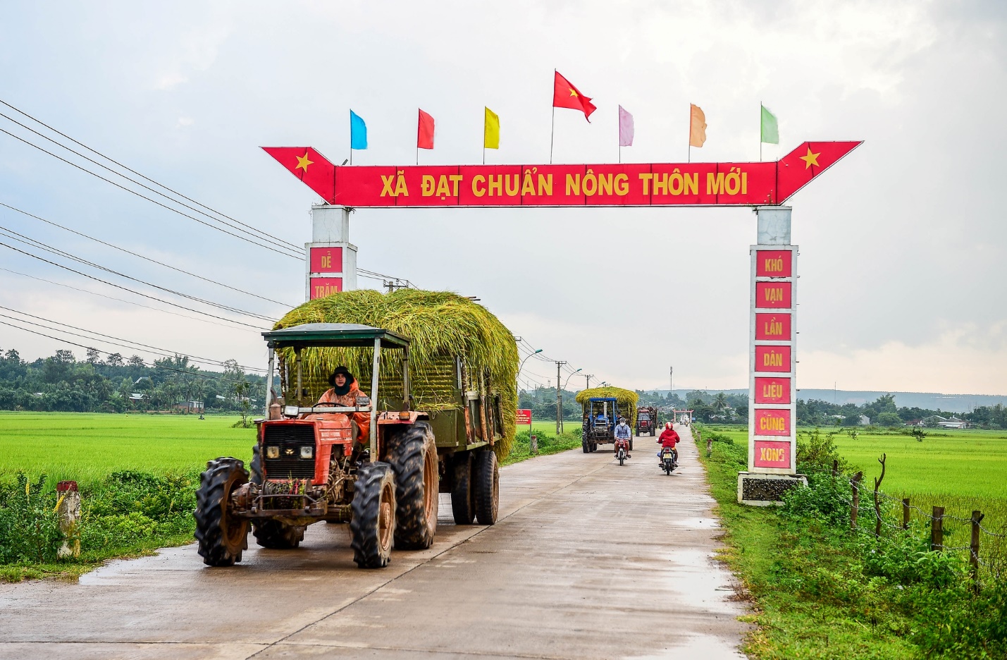 Lục Nam tăng tốc về đích huyện nông thôn mới năm 2023 - Ảnh 1.