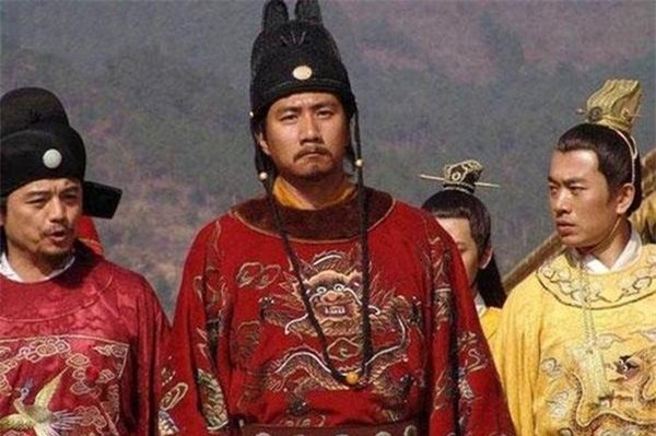 Lưu Bang và Chu Nguyên Chương sở hữu 3 phẩm chất nào để trở thành hoàng đế? - Ảnh 2.