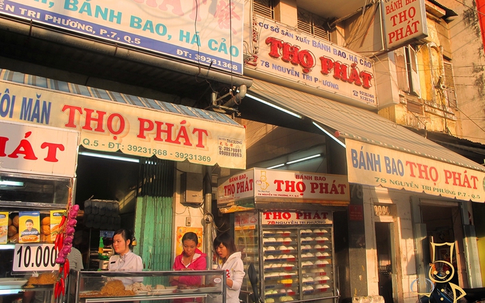 Cái bắt tay của hai doanh nhân ngành bánh đình đám tại Sài Gòn - Ảnh 2.