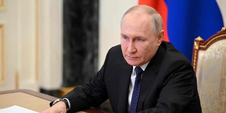 Ông Putin tuyên bố cuộc phản công của Ukraine đã hoàn toàn thất bại - Ảnh 1.