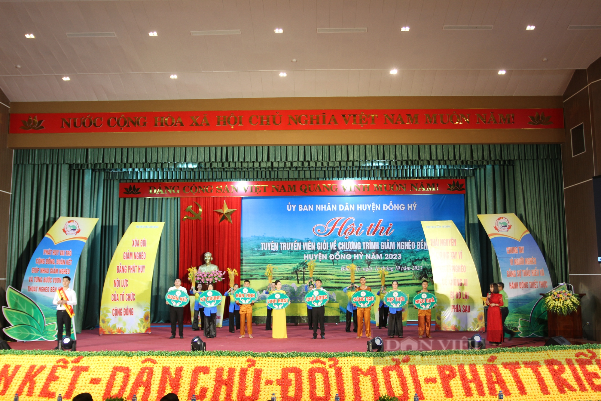 Nông dân Thái Nguyên với hội thi tuyên truyền viên giỏi về giảm nghèo bền vững - Ảnh 3.