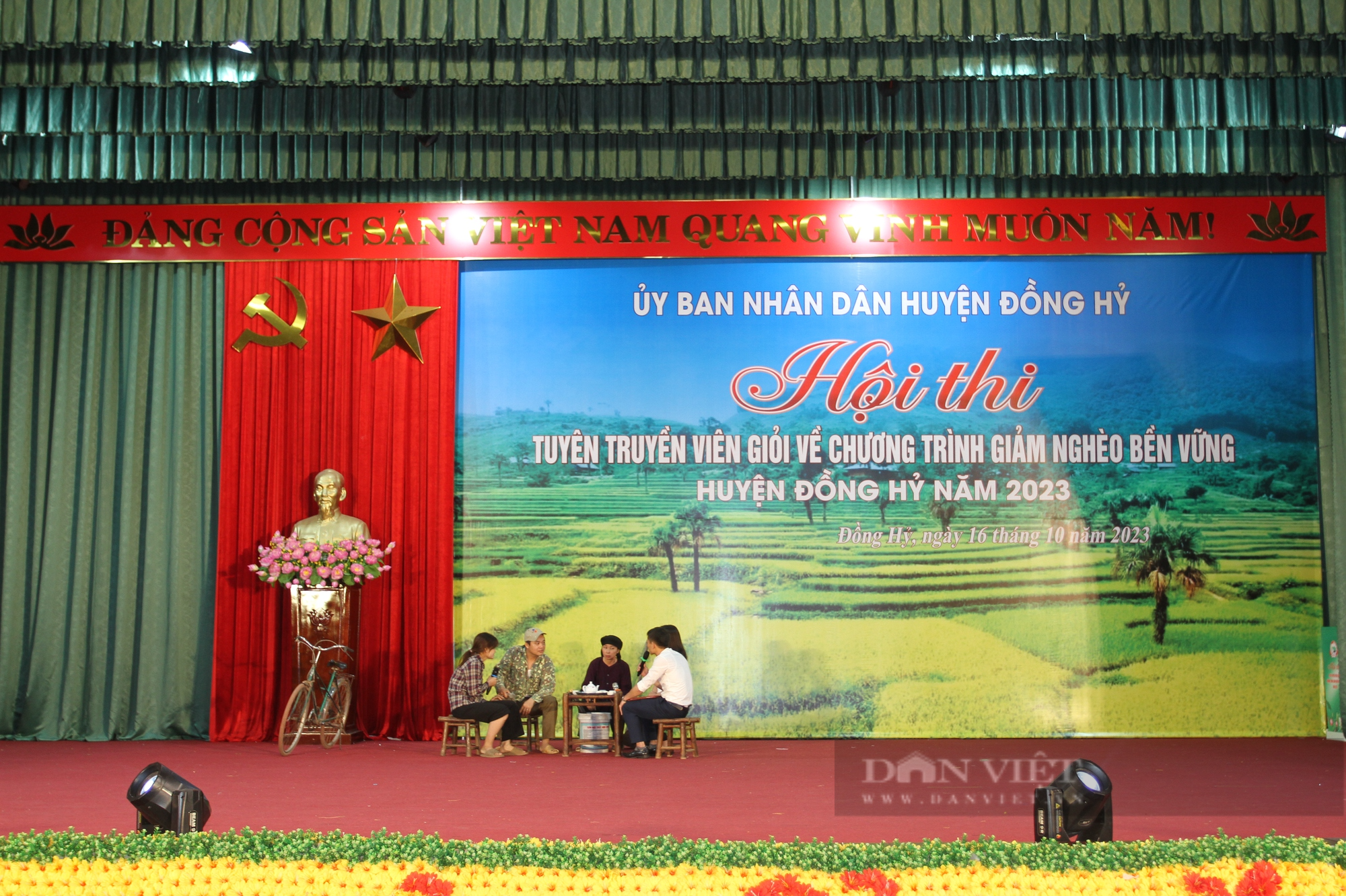 Nông dân Thái Nguyên với hội thi tuyên truyền viên giỏi về giảm nghèo bền vững - Ảnh 4.