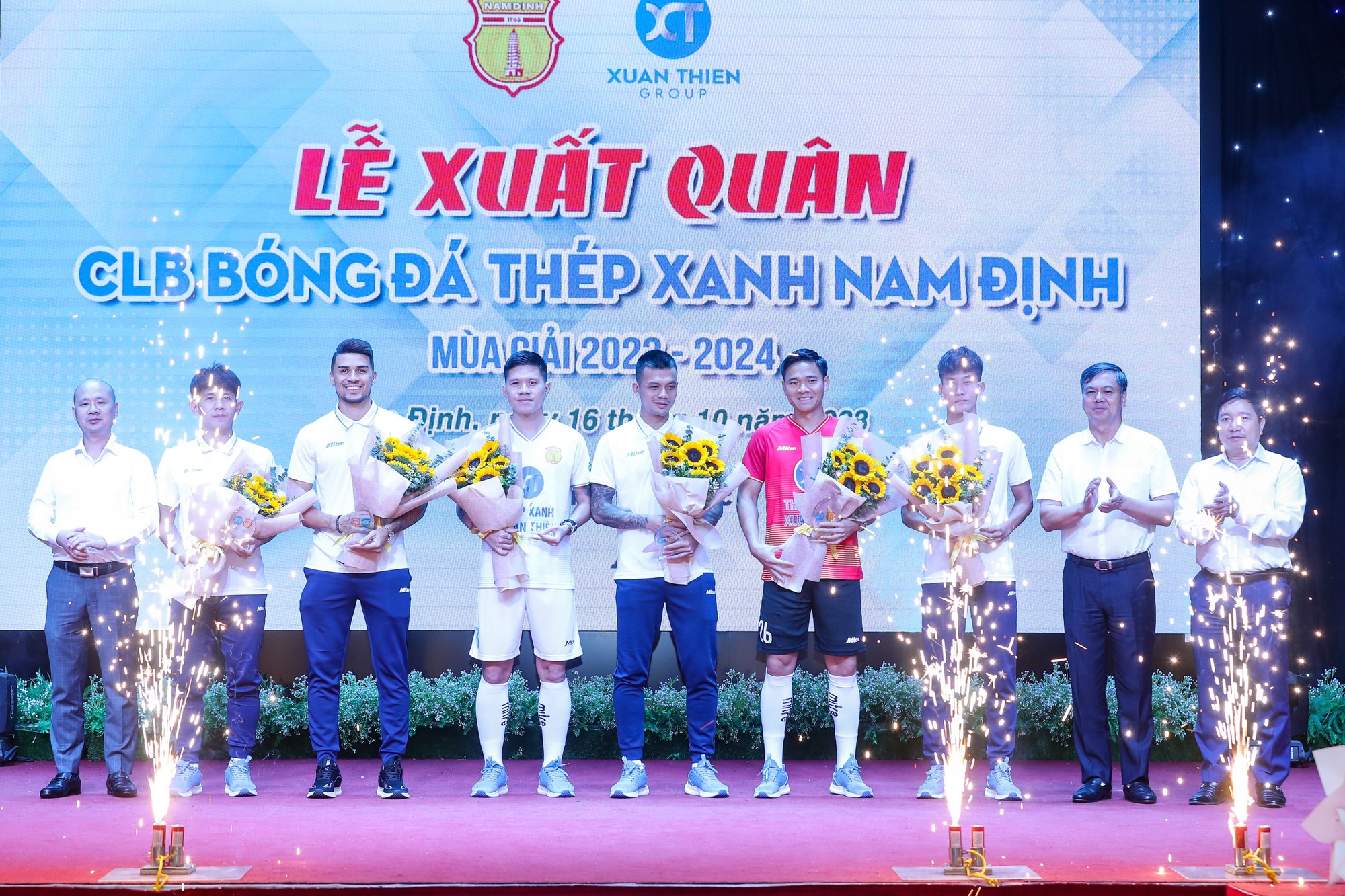 CLB Nam Định đặt mục tiêu cao tại V-League 2023-2024 - Ảnh 1.