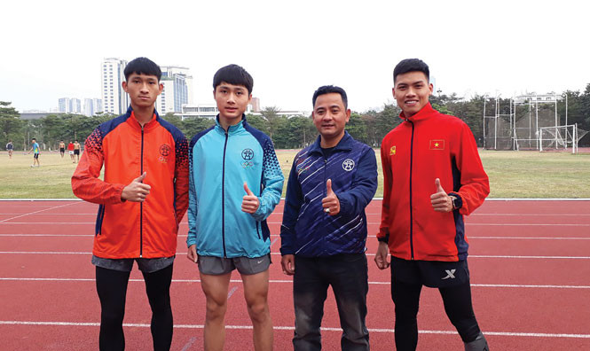 Kỷ lục gia marathon Nguyễn Chí Đông: &quot;Tôi thấy dân chạy phong trào bây giờ hăng quá!&quot; - Ảnh 3.