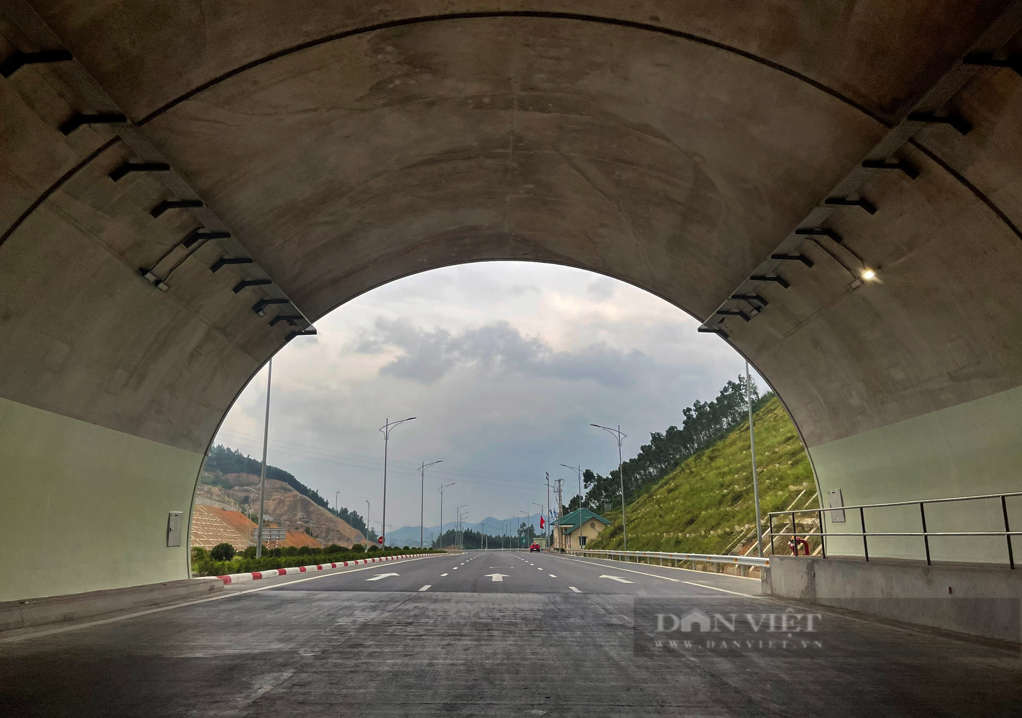 Cao tốc Bắc Nam đoạn Quốc lộ 45 Nghi Sơn, Nghi Sơn - Diễn Châu sau hơn 1 tháng đi vào hoạt động - Ảnh 6.