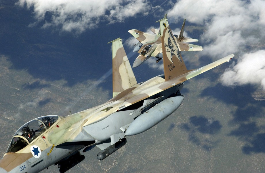 Tiêm kích F-15I Ra'am là &quot;át chủ bài&quot; của Israel trong chiến lược răn đe - Ảnh 10.