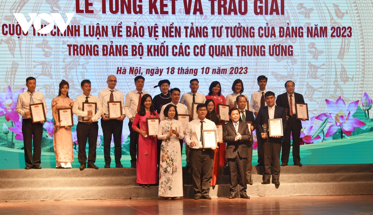 Trung ương Hội Nông dân Việt Nam đoạt 2 giải Cuộc thi chính luận về bảo vệ nền tảng tư tưởng của Đảng - Ảnh 3.