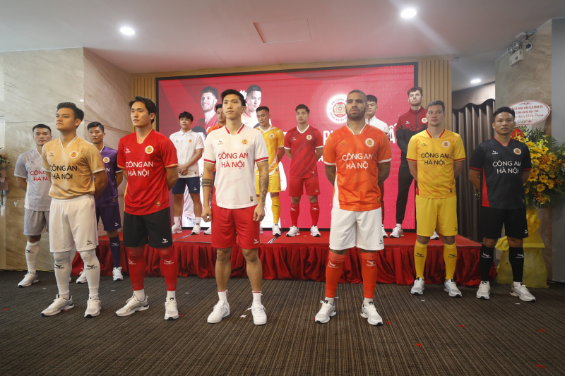 CLB Công an Hà Nội đặt mục tiêu bảo vệ ngôi vô địch trong mùa giải mới - Ảnh 3.