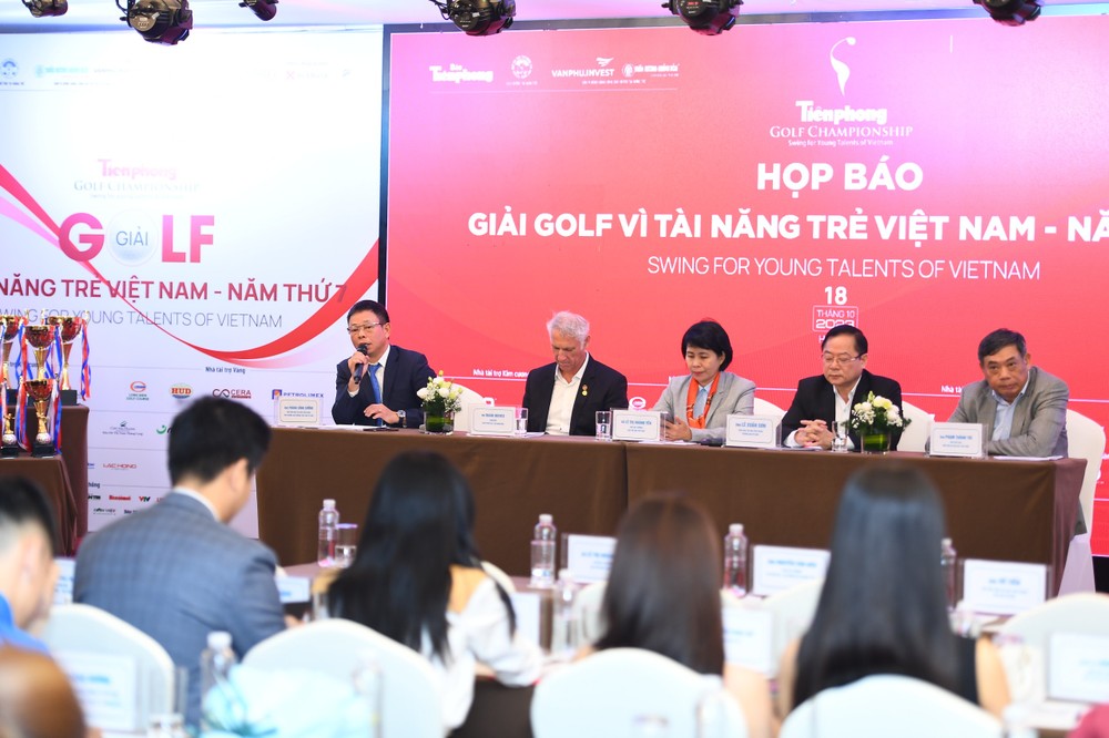 Miss Golf Lê Thanh Tú muốn tỏa sáng tại giải Tiền Phong Golf Championship 2023  - Ảnh 3.