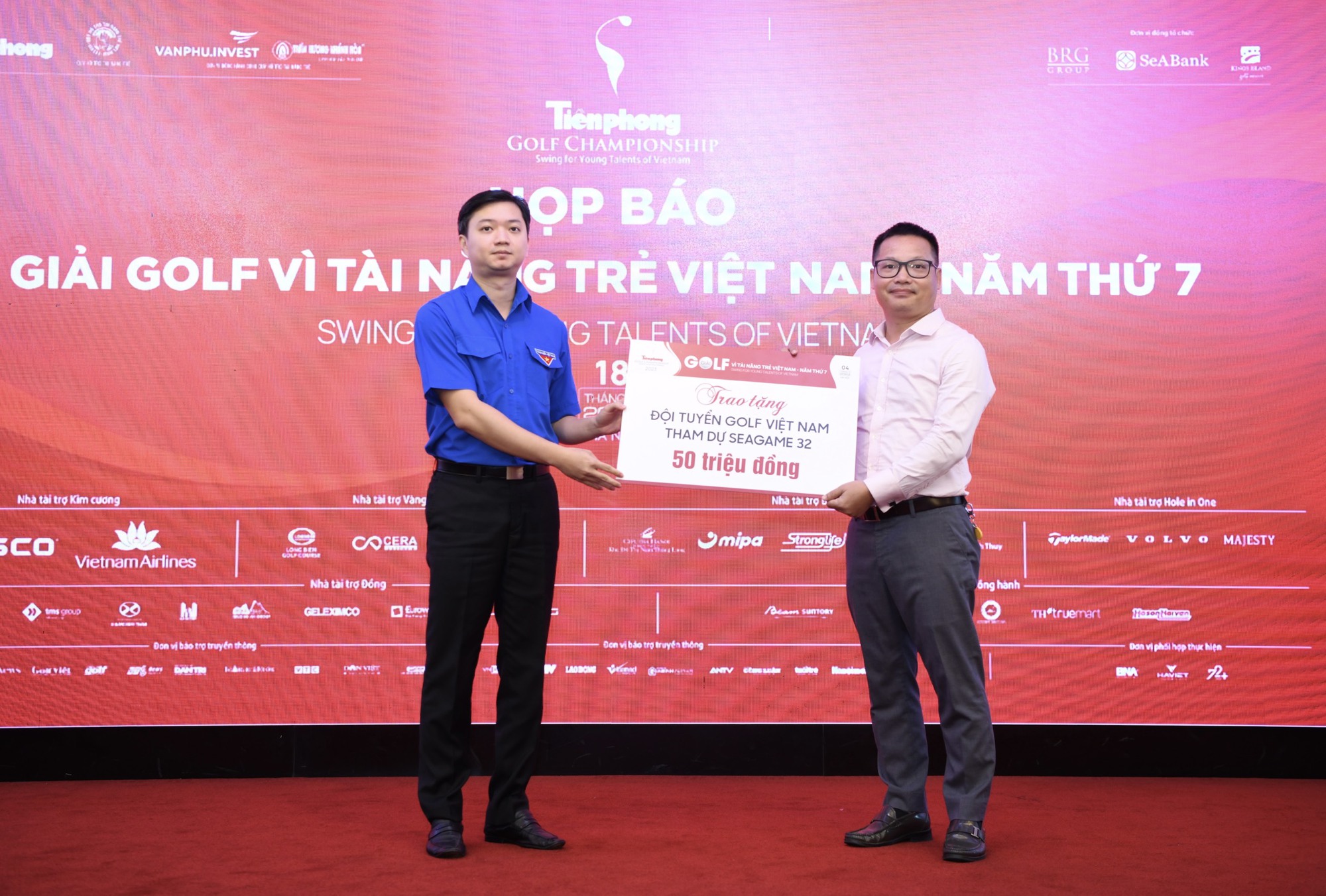 Miss Golf Lê Thanh Tú muốn tỏa sáng tại giải Tiền Phong Golf Championship 2023  - Ảnh 2.