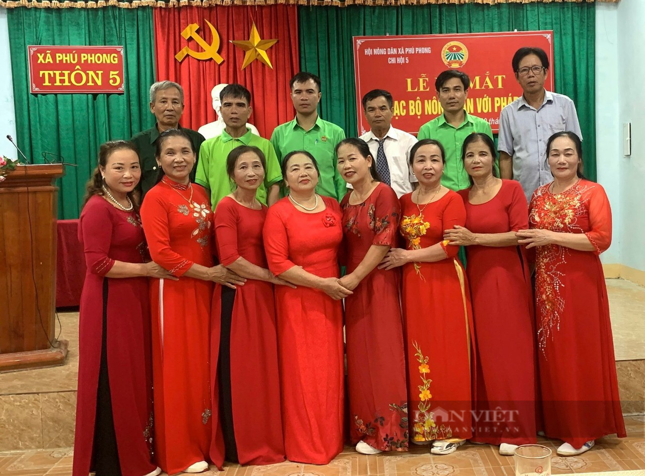 Nông dân Hà Tĩnh tích cực tham gia ngày hội chuyển đổi số, CLB nông dân với pháp luật và tổ hội nghề nghiệp - Ảnh 12.
