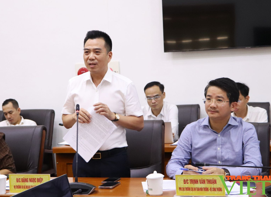 Bộ trưởng Bộ Tài nguyên và Môi trường Đặng Quốc Khánh làm việc tại tỉnh Lai Châu - Ảnh 5.