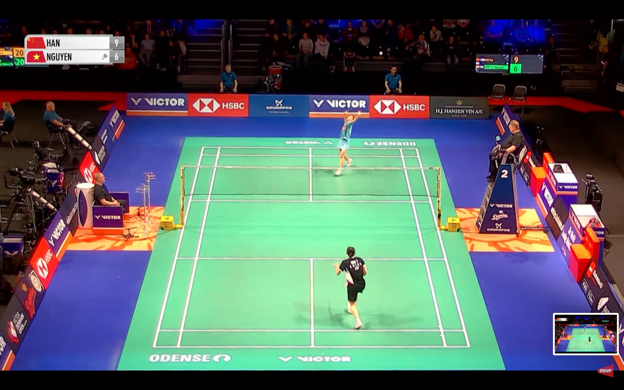 Nguyễn Thuỳ Linh vs Han Yue - Ảnh 1.