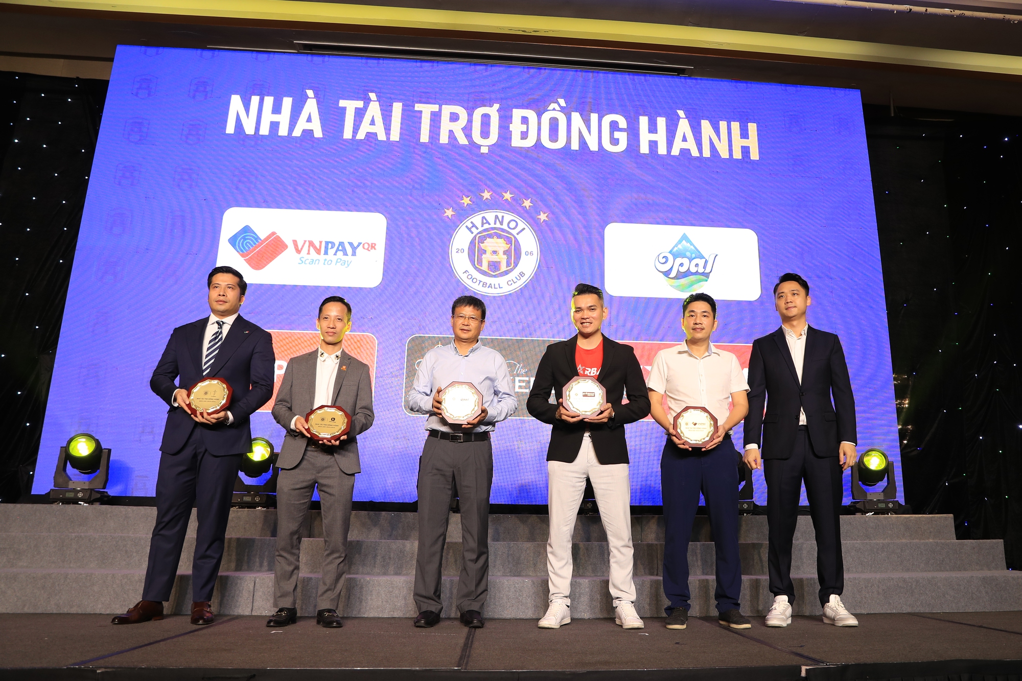 &quot;Về nhì V.League cũng là thất bại đối với CLB Hà Nội&quot; - Ảnh 6.