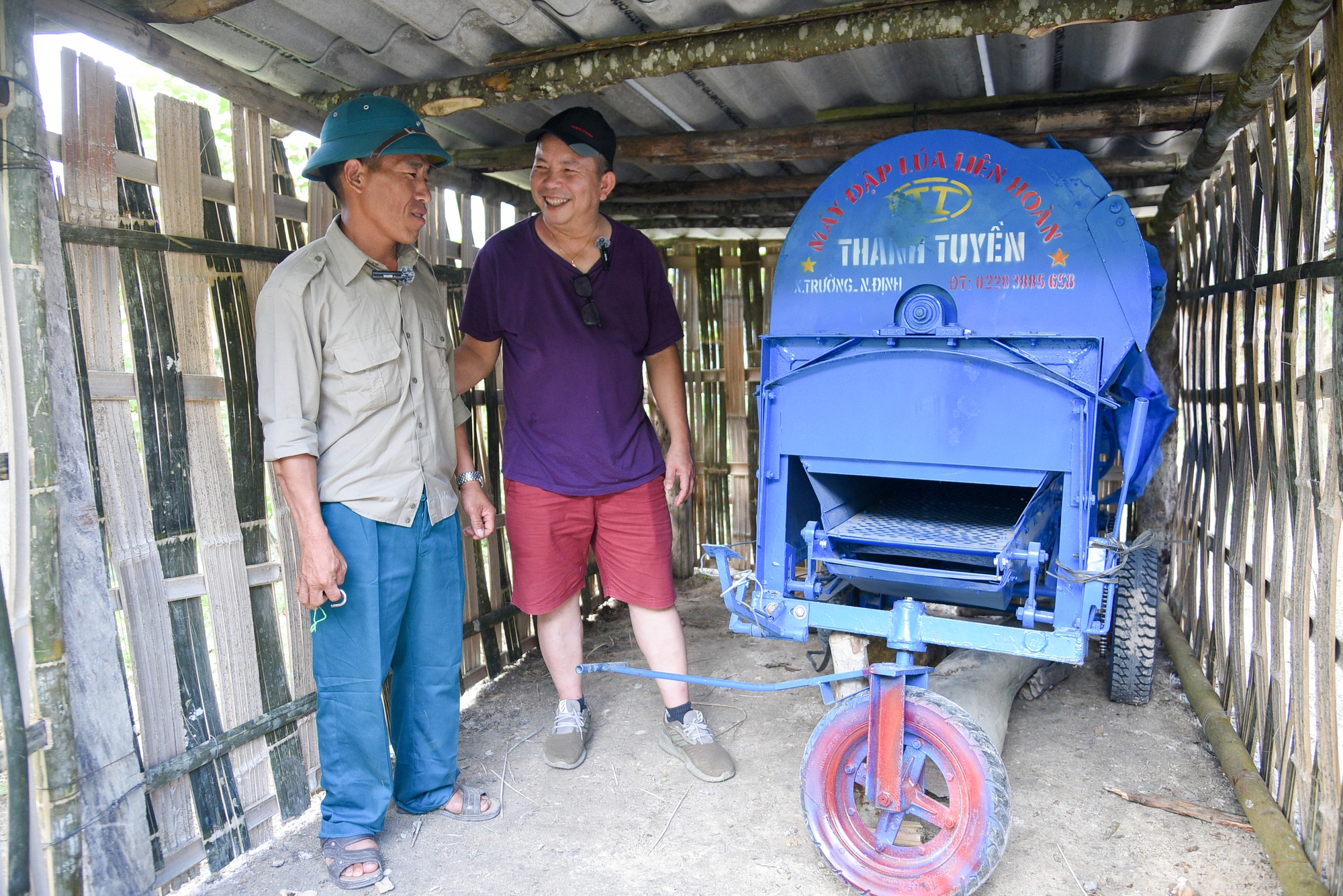 Vượt hơn 300km biến ước mơ thành hiện thực cho bà con bản nghèo  - Ảnh 5.