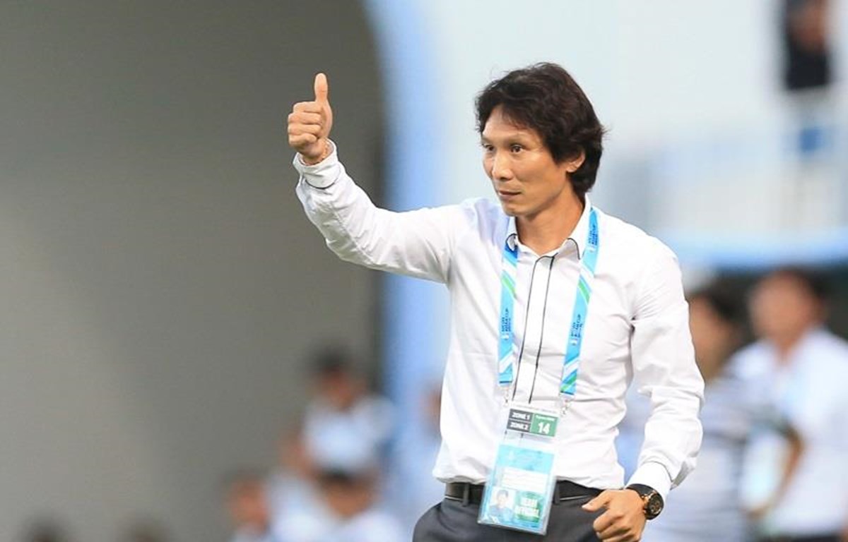 Tin sáng (3/10): HLV Gong Oh-kyun không hề đòi hỏi lương 700 triệu đồng/tháng với “đại gia” V.League? - Ảnh 1.