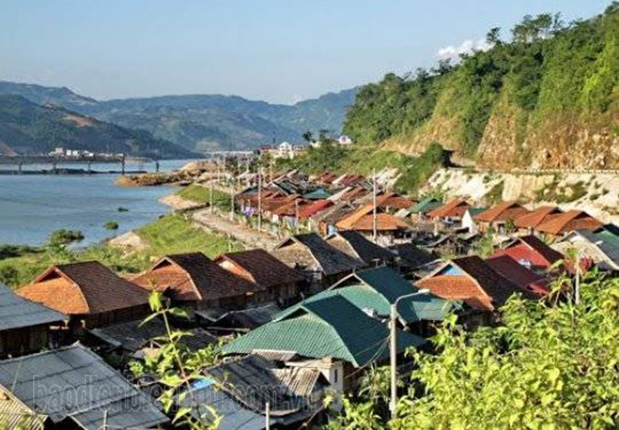 Ở thung lũng đẹp ở Điện Biên có một thị xã nho nhỏ-nơi gặp gỡ của ba dòng sông, đó là thị xã nào? - Ảnh 2.