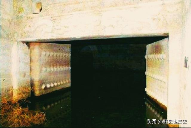 Bí mật rợn người dưới lăng mộ Hoàng đế Khang Hy - Ảnh 4.
