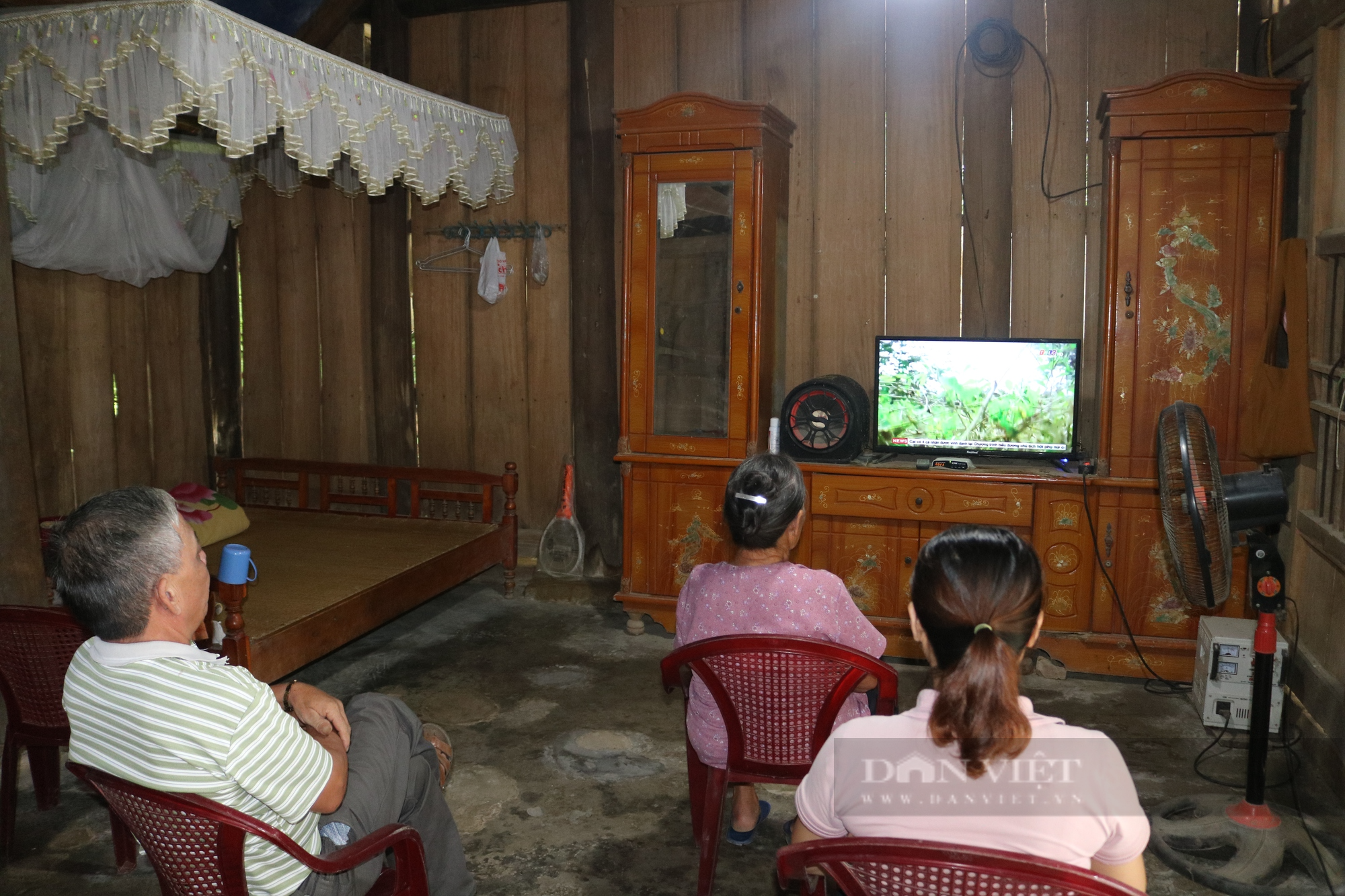 Huyện biên giới Bát Xát của Lào Cai vẫn còn gần 500 hộ gia đình đang thiếu hụt thông tin - Ảnh 3.