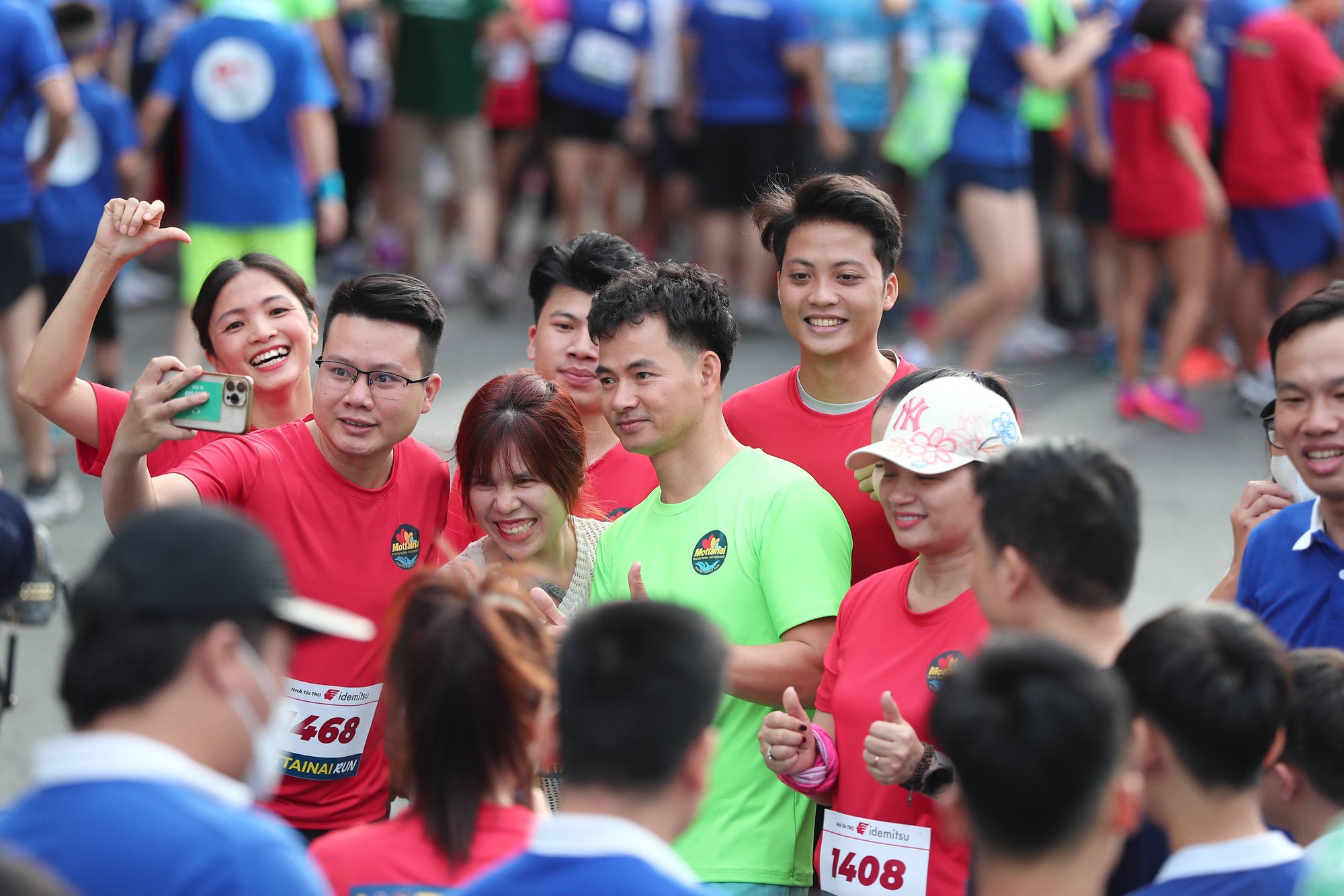 Chạy gây quỹ giúp trẻ mồ côi cùng con trai Bi Béo, Xuân Bắc bỗng làm điều này khiến ai cũng bật cười - Ảnh 7.