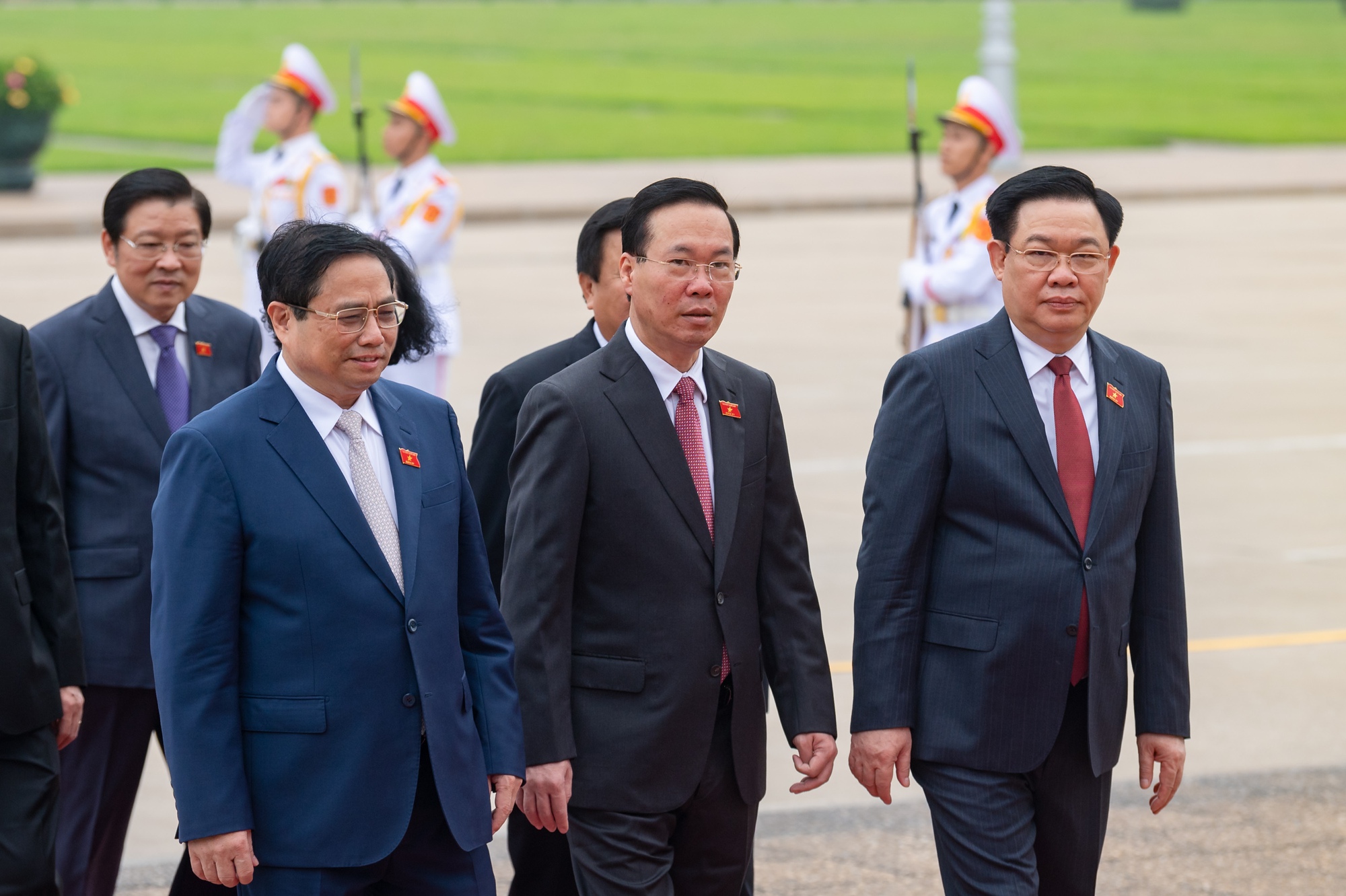 Lãnh đạo Đảng, Nhà nước viếng Chủ tịch Hồ Chí Minh trước giờ khai mạc Kỳ 6 Quốc hội khóa XV - Ảnh 5.