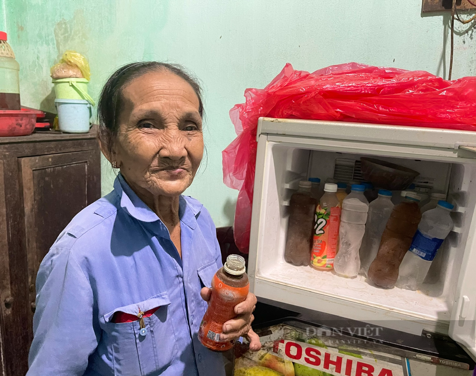 Độc lạ Quảng Bình: Người phụ nữ hơn 50 năm không ăn, chỉ uống nước - Ảnh 4.