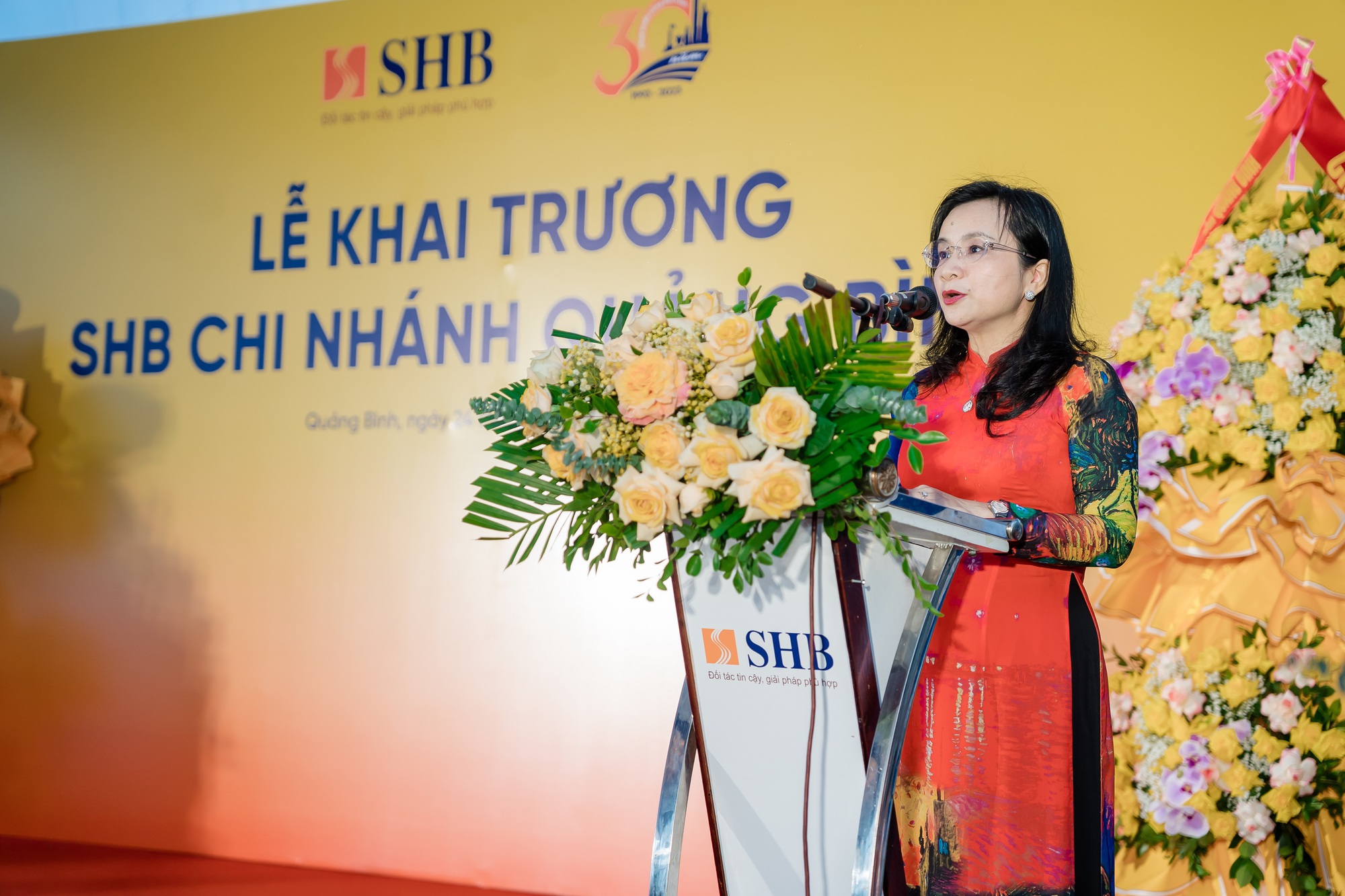 Tăng cường phát triển mạng lưới, SHB khai trương chi nhánh tại Quảng Bình - Ảnh 2.