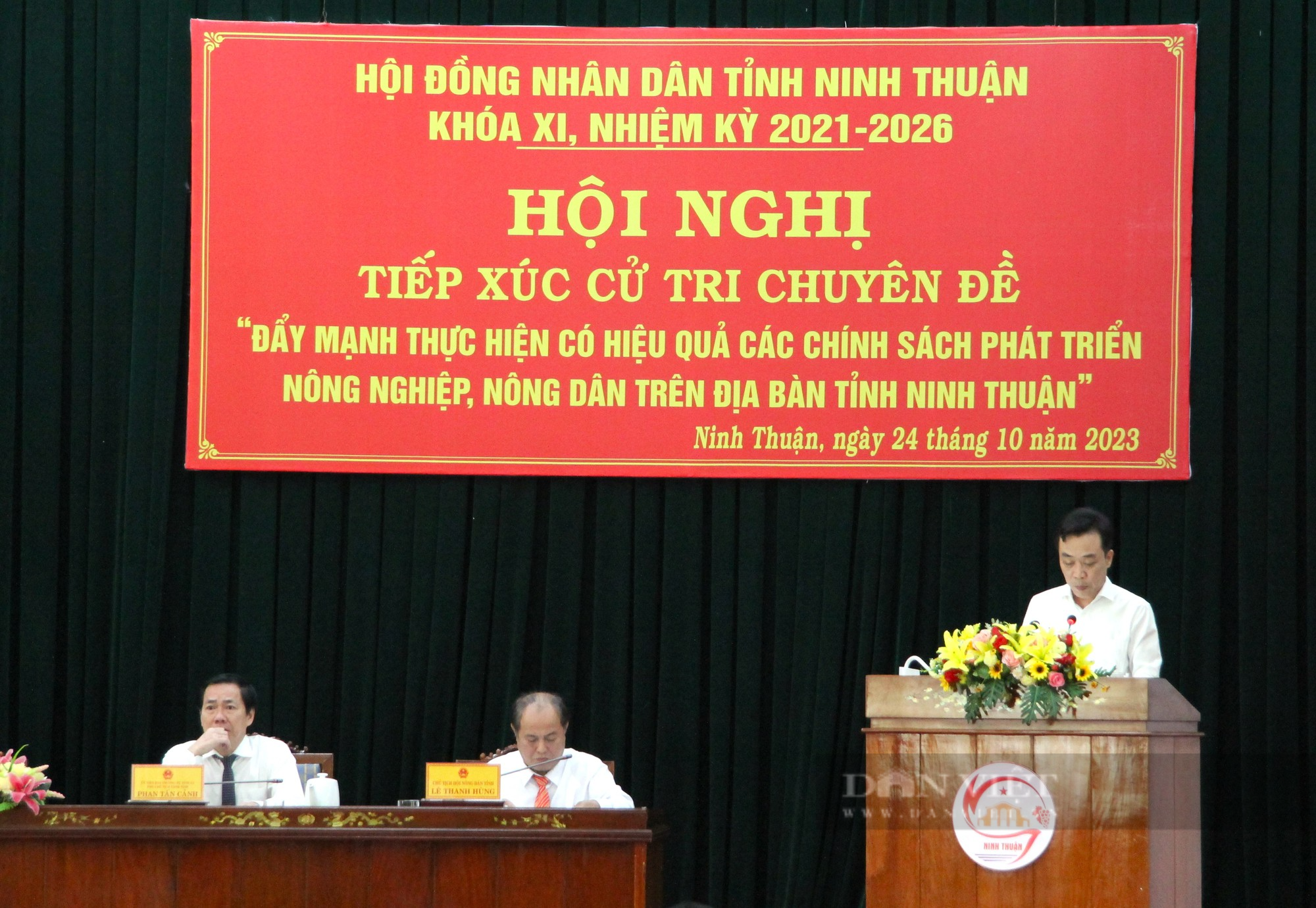 Tiếp xúc cử tri chuyên đề nông nghiệp, nông dân tại Ninh Thuận - Ảnh 3.
