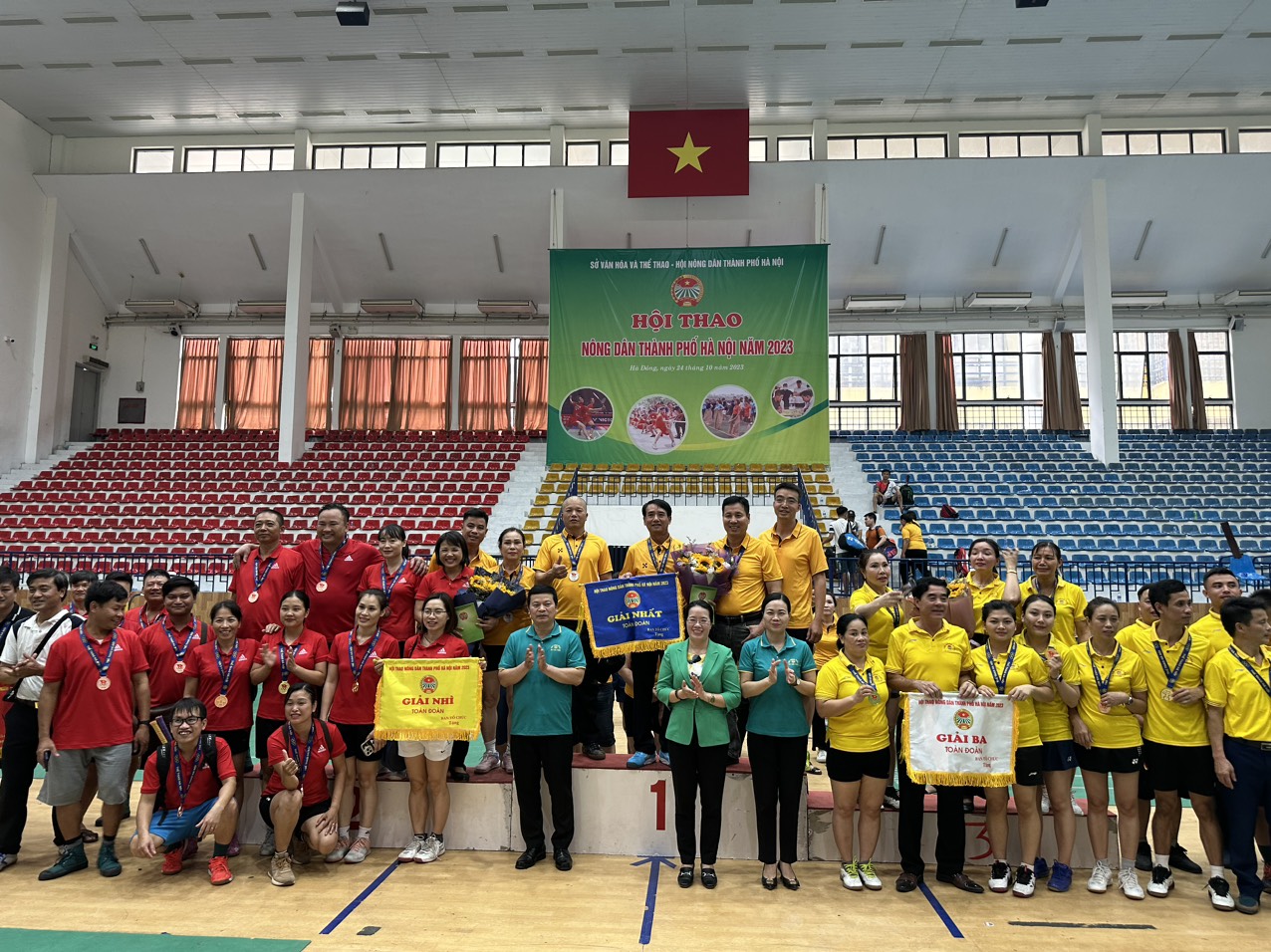 400 vận động viên sôi nổi tranh tài tại Hội thao Nông dân thành phố Hà Nội - Ảnh 3.