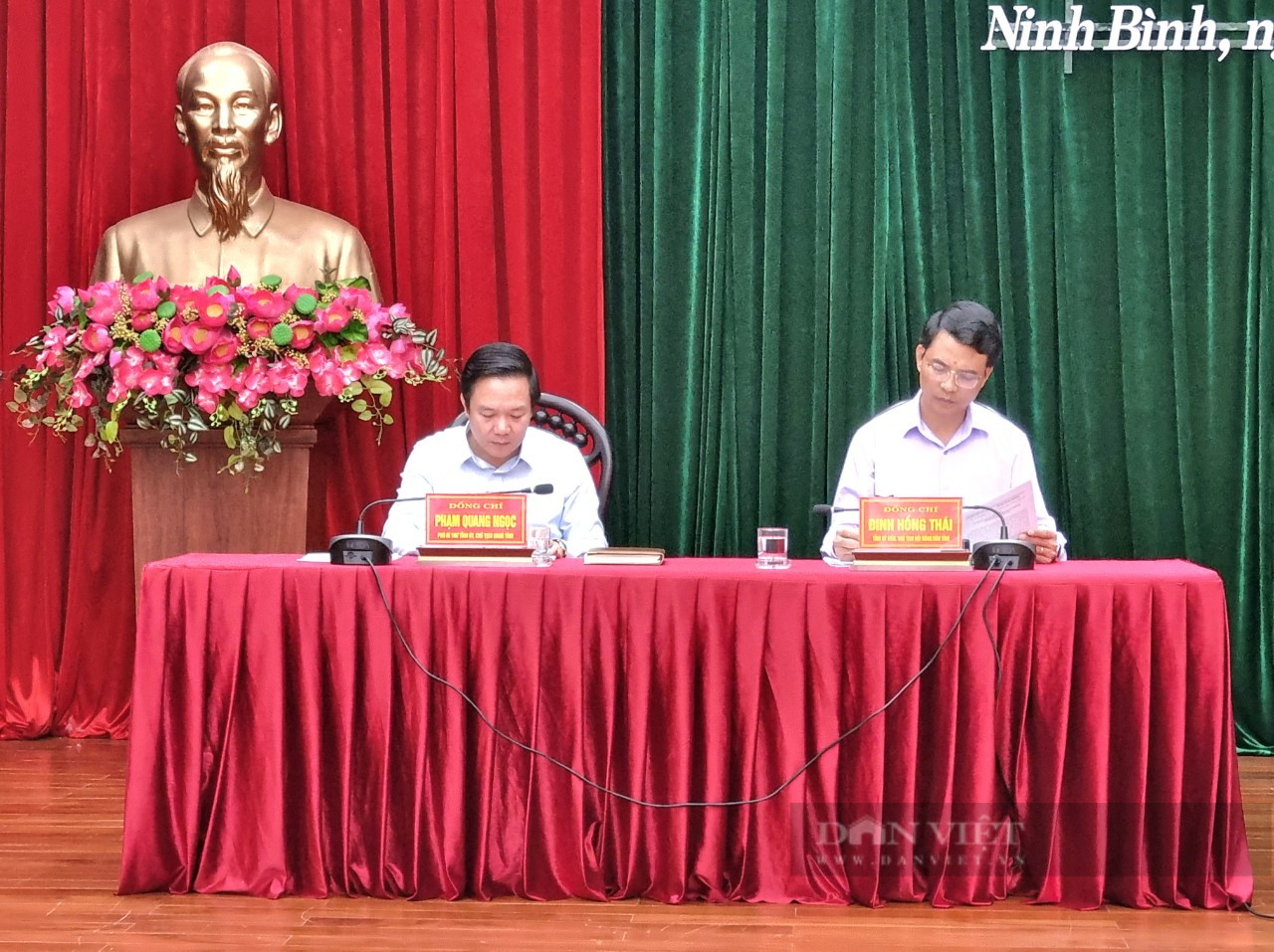 Chủ tịch UBND Ninh Bình Phạm Quang Ngọc đối thoại với nông dân - Ảnh 2.