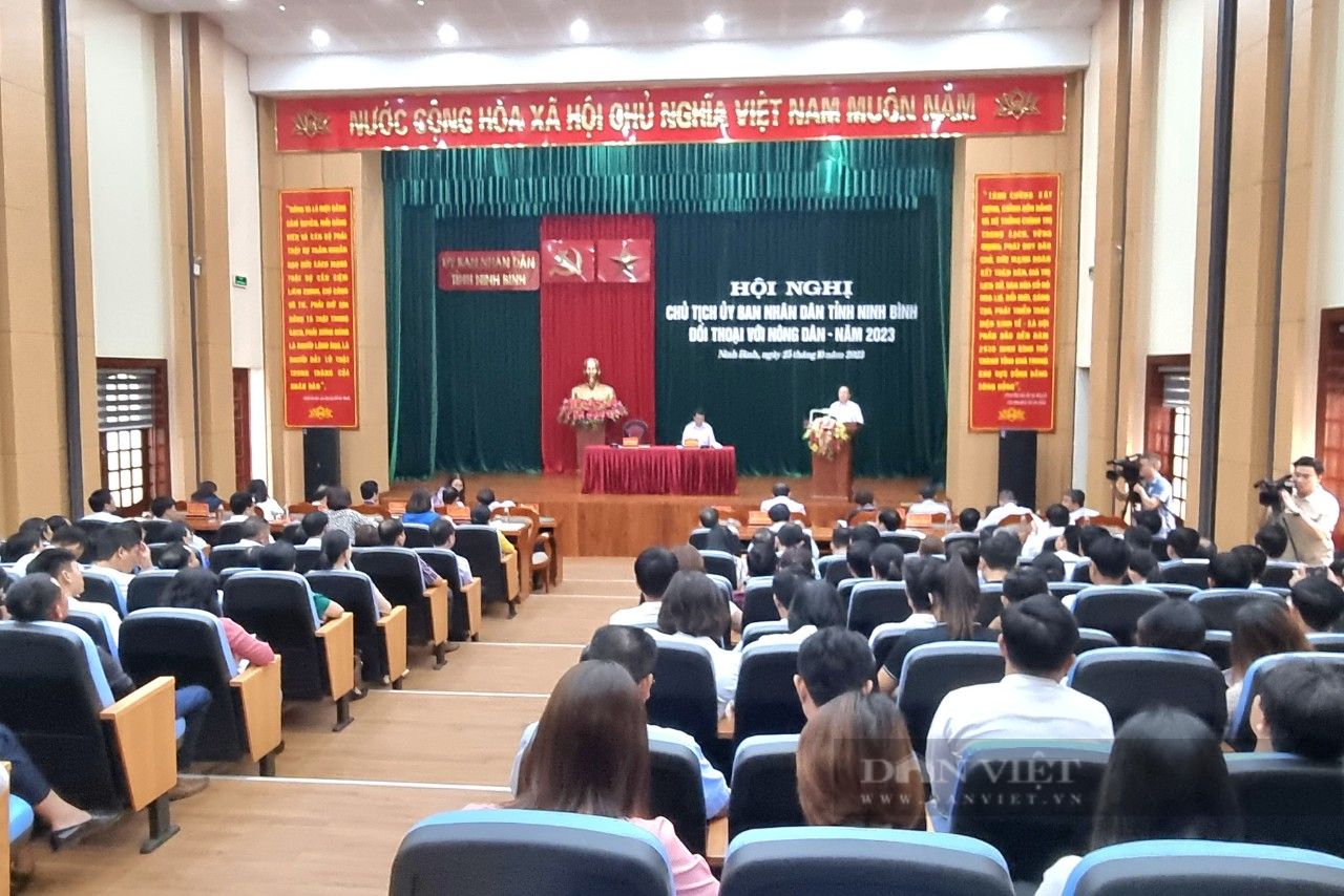 Chủ tịch UBND Ninh Bình Phạm Quang Ngọc đối thoại với nông dân - Ảnh 3.