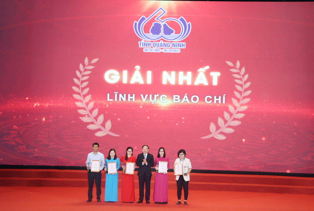 Quảng Ninh: 85 tác phẩm đạt Giải cuộc thi sáng tác các tác phẩm văn học, nghệ thuật, báo chí kỷ niệm 60 năm - Ảnh 2.